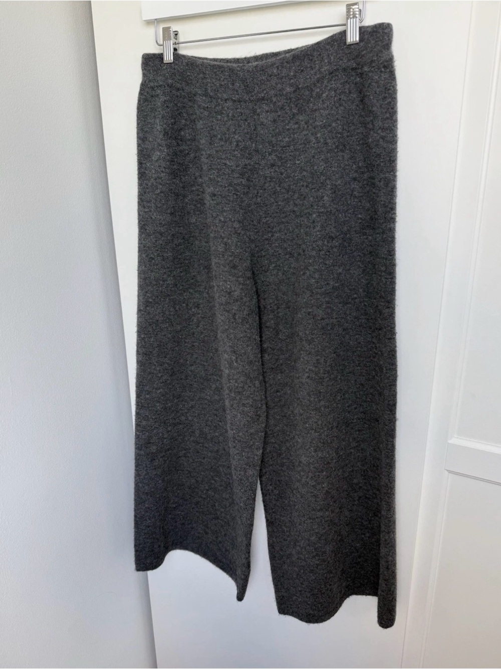 Womenβs Jenni Kayne Marina Culottes Wide Leg Sweater Pants Grey XL Cropped Knit